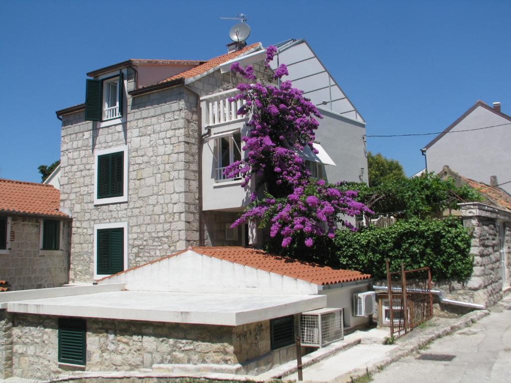 Split Center Suites Buitenkant foto
