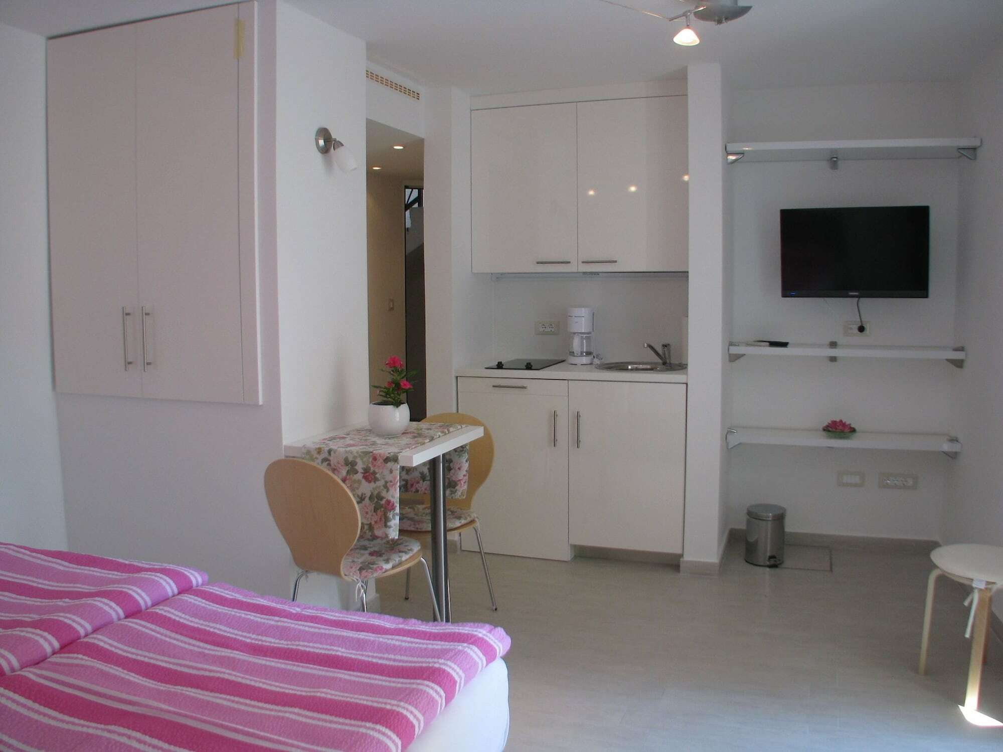 Split Center Suites Buitenkant foto
