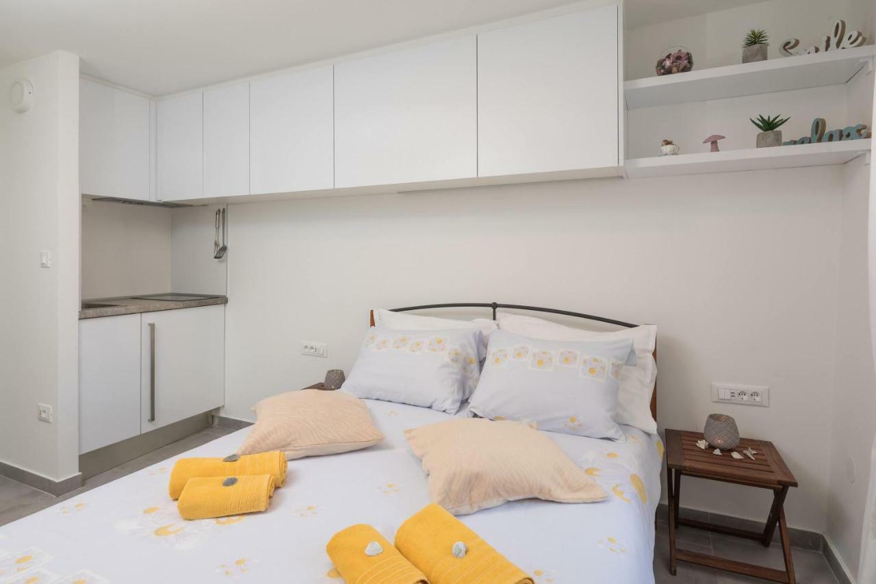 Split Center Suites Buitenkant foto